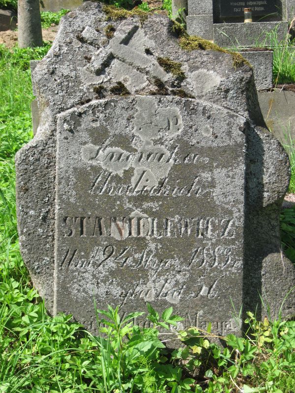 Tombstone of Ludwika Stanielewicz, Ross cemetery in Vilnius, as of 2013.