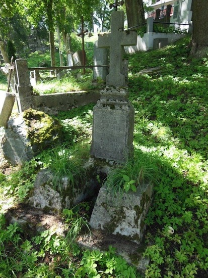 Nagrobek Leszka i Reginy Jezierskich, cmentarz Na Rossie w Wilnie, stan z 2013