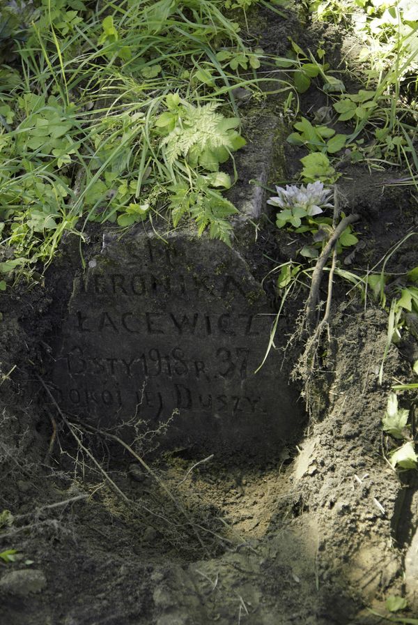 Tombstone of Veronika N.N., Rossa cemetery in Vilnius, as of 2013