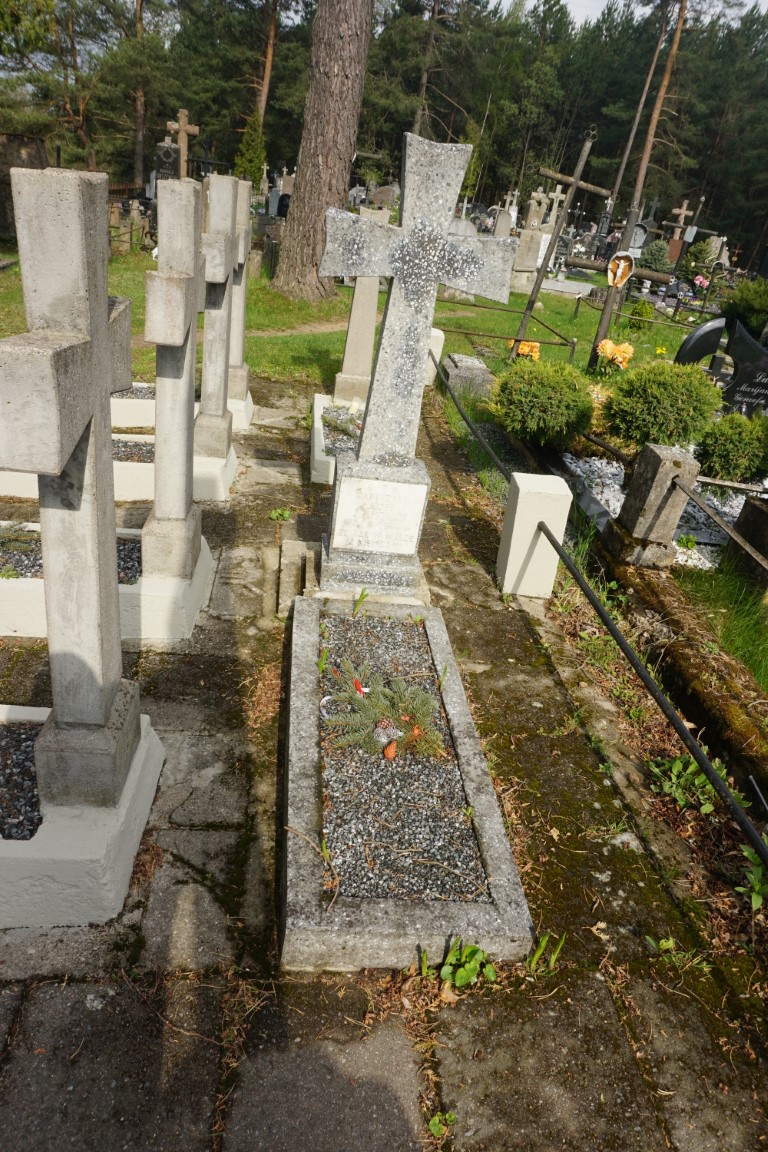 Graves of Home Army soldiers at the 1920 Legionnaires' quarters.