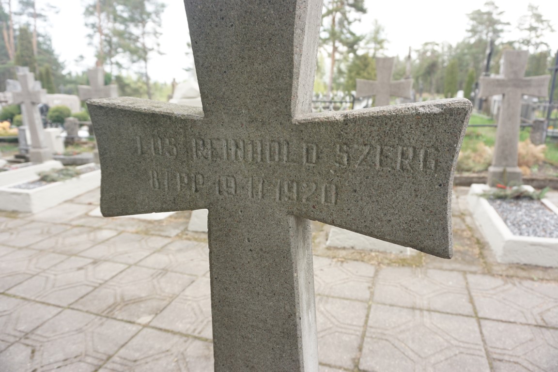 Reinhold Lus, Kwatera żołnierzy polskich poległych w 1920 r.