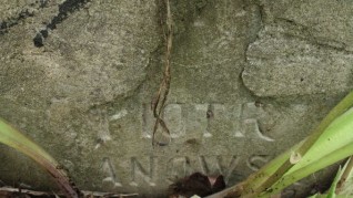 Fragment nagrobka Piotra Zanowskiego, cmentarz Na Rossie w Wilnie, stan z 2013