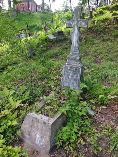 Nagrobek Anieli Józefowicz, cmentarz Na Rossie w Wilnie, stan z 2013
