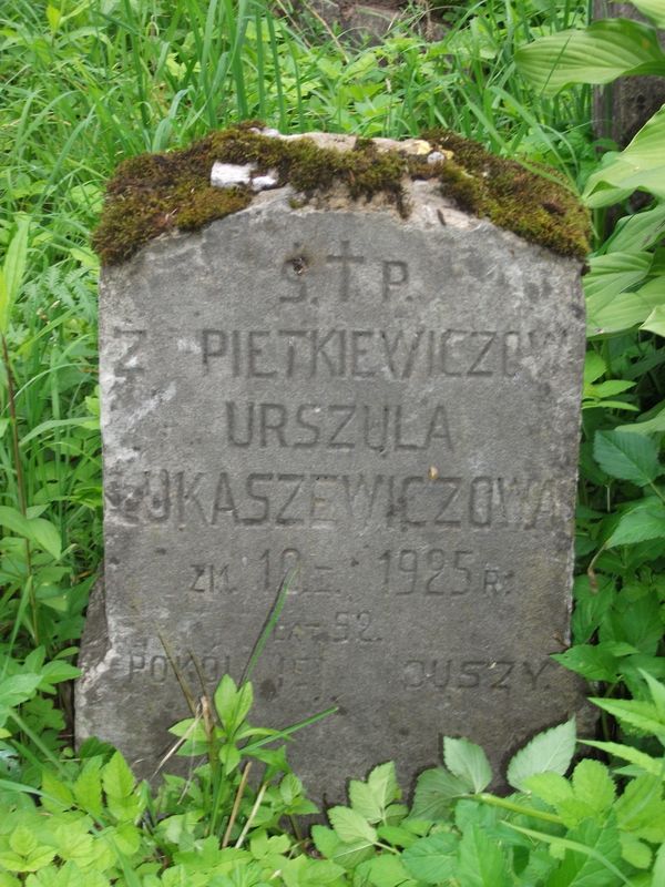 Nagrobek Urszuli Łukaszewicz, cmentarz na Rossie w Wilnie, stan na 2013 r.