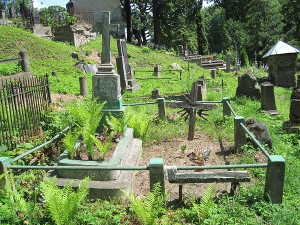 Nagrobek Karoliny Łuszczynskiej, cmentarz na Rossie w Wilnie, stan na 2013 r.