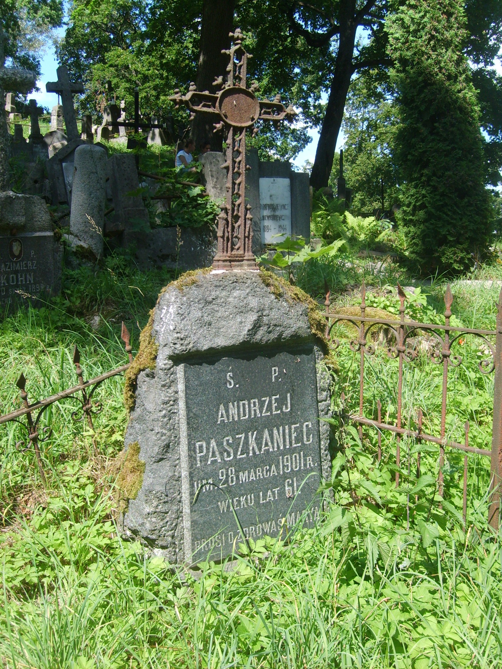 Tombstone of Andrzej Paszkaniec, Na Rossie cemetery in Vilnius, as of 2013