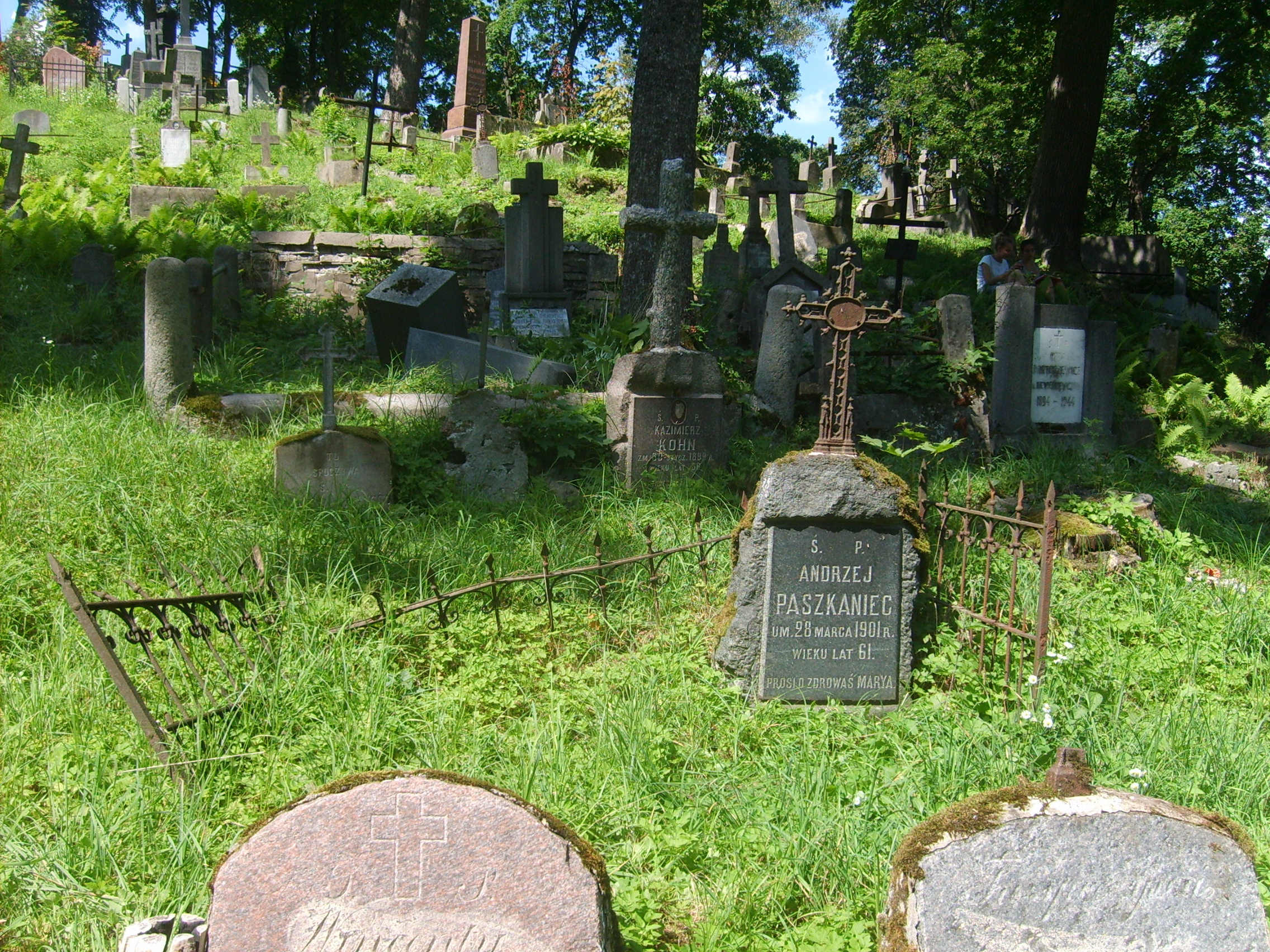 Tombstone of Andrzej Paszkaniec, Na Rossie cemetery in Vilnius, as of 2013