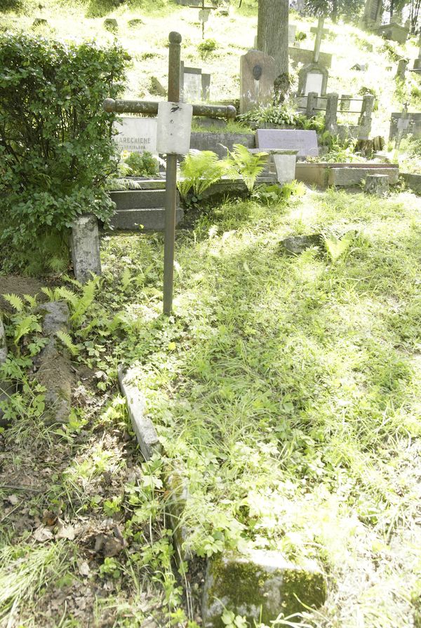 Nagrobek Anny N.N., cmentarz na Rossie w Wilnie, stan z 2013