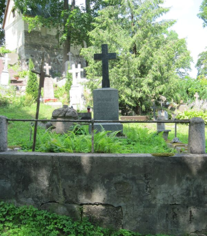 Nagrobek Johanny Torwert, cmentarz na Rossie w Wilnie, stan na 2013 r.