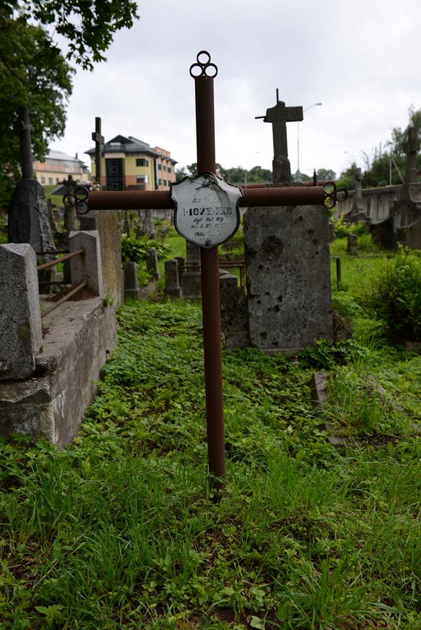 Tombstone of Jan Možejko, Ross cemetery, state of 2013