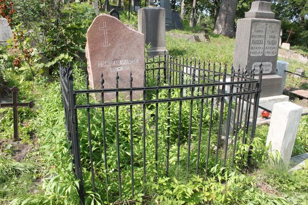 Tombstone of Stanislaw Piasecki, Ross Cemetery in Vilnius, 2013