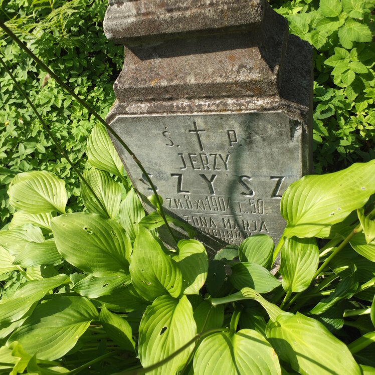 Tombstone of Jerzy and Maria Szysz, Na Rossie cemetery in Vilnius, as of 2013