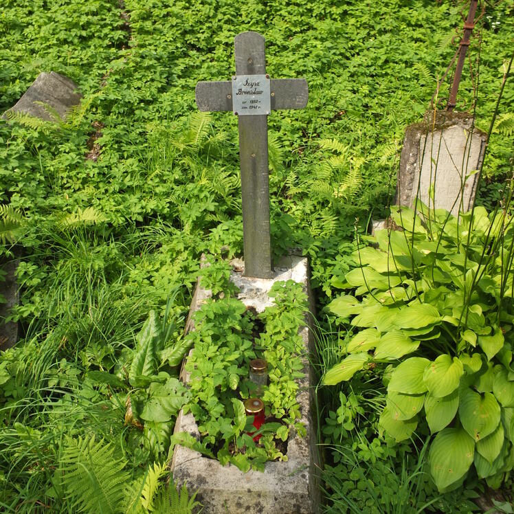 Tombstone of Bronislaw Szysza, Na Rossie cemetery in Vilnius, as of 2013