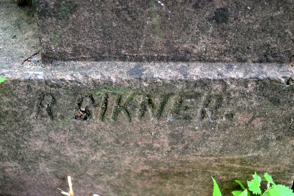 Signature from the tombstone of Julian Laudanski, Na Rossie cemetery in Vilnius, as of 2012