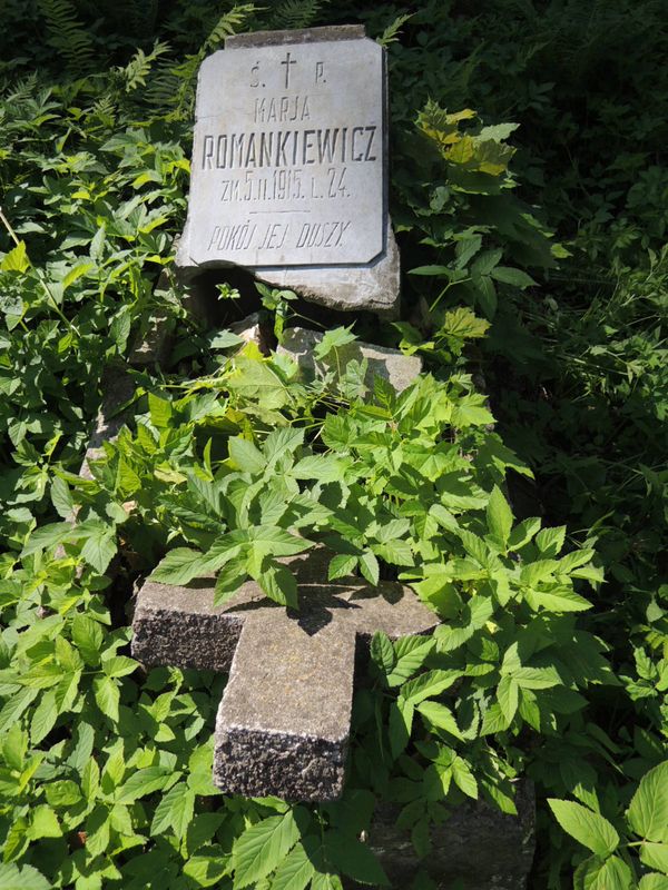 Tombstone of Maria Romankiewicz, Na Rossie cemetery in Vilnius, as of 2013