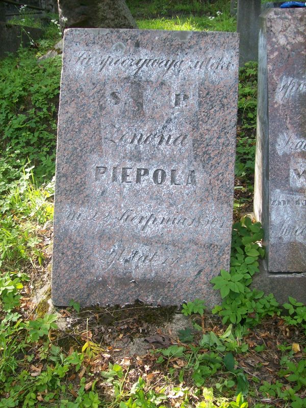 Nagrobek Zenona Piepola, cmentarz Na Rossie w Wilnie, stan z 2013