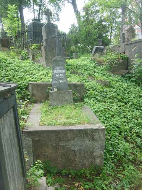 Tomb of Olimpia Fiedorowicz, Na Rossa cemetery in Vilnius, as of 2013.
