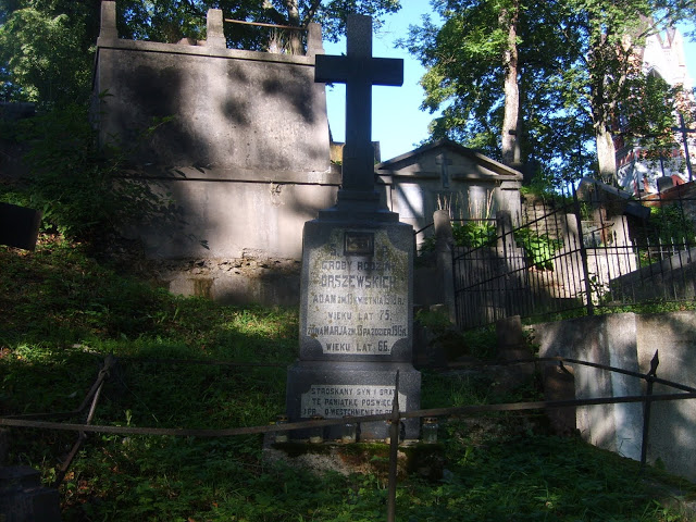 Nagrobek rodziny Orszewskich, cmentarz Na Rossie w Wilnie, stan z 2013 r.