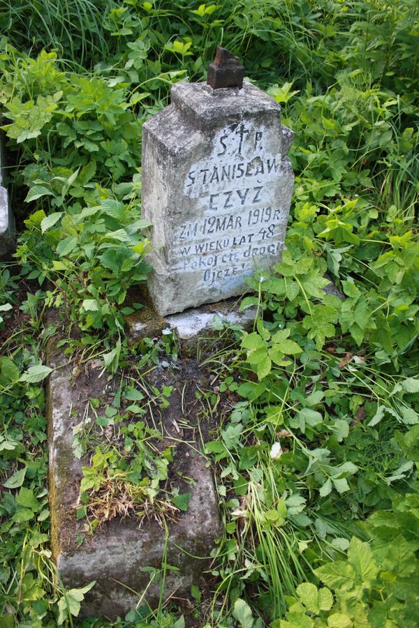 Tombstone of Stanislaw Czyz, Ross cemetery in Vilnius, state 2013