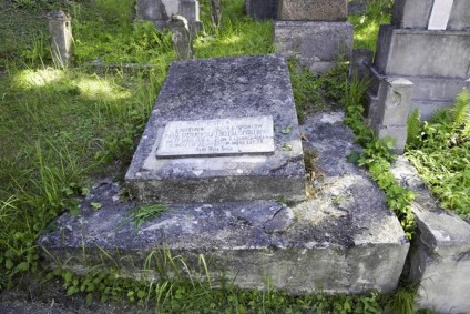 Nagrobek Marii Stefanowskiej i Heleny Zeydler, cmentarz na Rossie w Wilnie, stan z 2013 r.