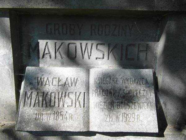 A fragment of the Makowski family tomb, Na Rossie cemetery in Vilnius, as of 2013