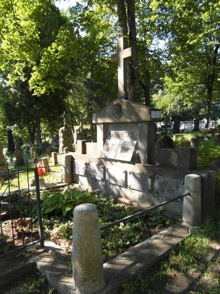 Grobowiec rodziny Makowskich, cmentarz Na Rossie w Wilnie, stan z 2013
