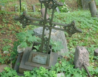 Nagrobek Tadeusza Pigłowskiego, cmentarz Na Rossie w Wilnie, stan z 2013 r.