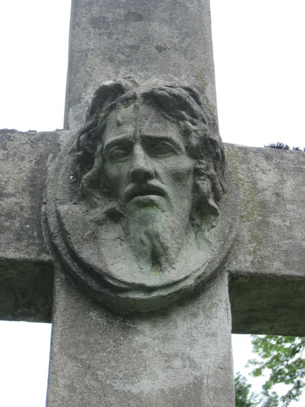 Tombstone of Józefa Bortnowska and Julia Undro, Ross cemetery in Vilnius, as of 2013.