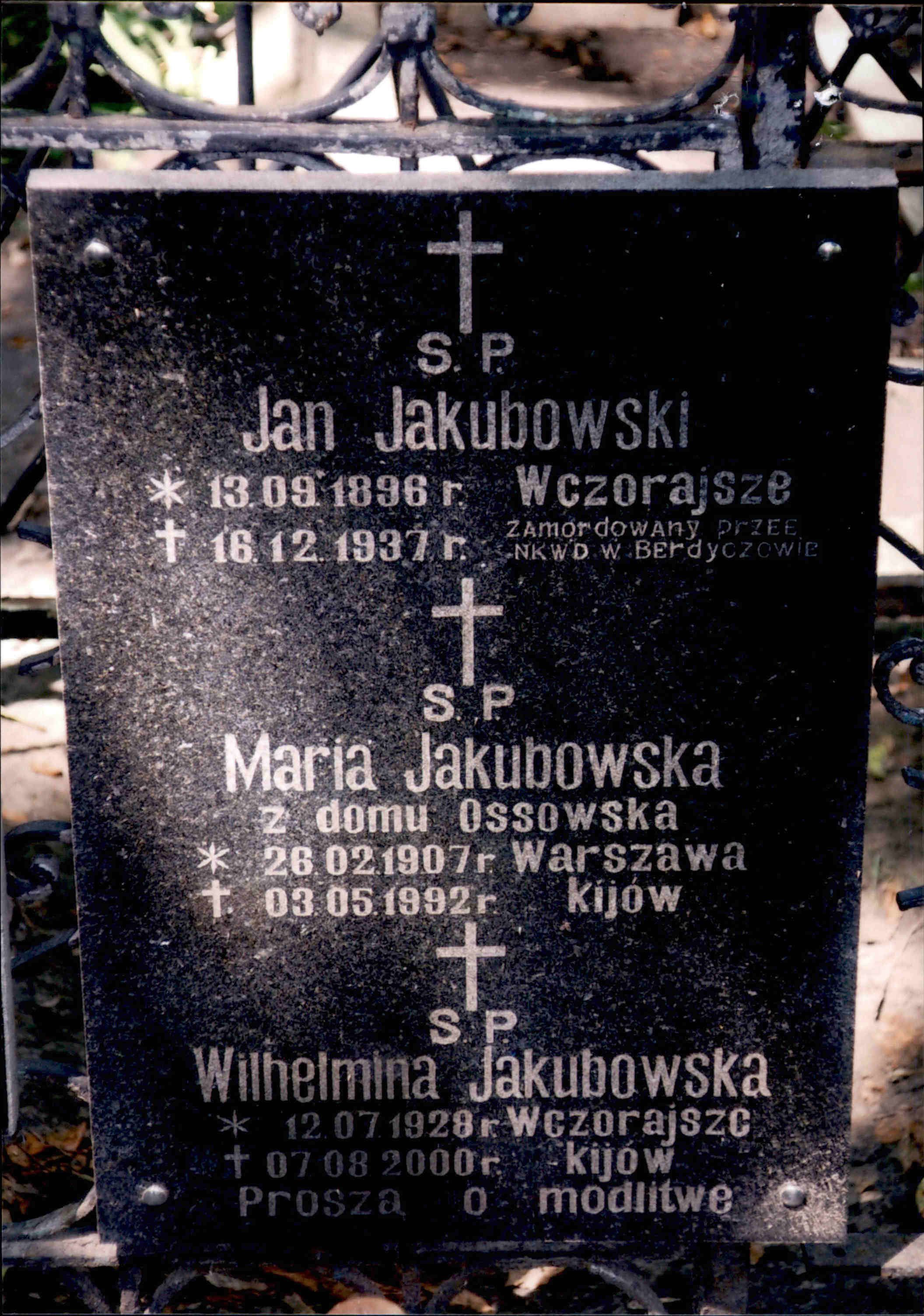 Fotografia przedstawiająca Tombstone of the Jakubowski family