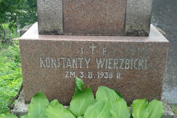 Inscription on the gravestone of Konstanty Wierzbicki, Na Rossie cemetery in Vilnius, as of 2013