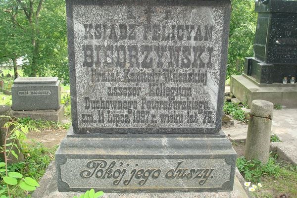 Inskrypcja nagrobka Felicjana Biedrzyńskiego, cmentarz Na Rossie w Wilnie, stan z 2013