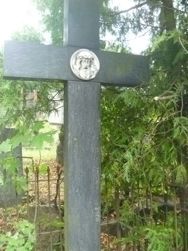 Detail of Natalia Levitska's tombstone, Na Rossa cemetery in Vilnius, as of 2013