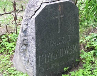 Nagrobek Tadeusza Trynkowskiego, cmentarz na Rossie w Wilnie, stan z 2013 r.