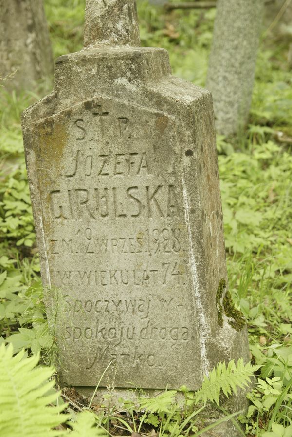 Inskrypcja na nagrobku Józefy Girulskiej, cmentarz na Rossie w Wilnie, stan z 2013