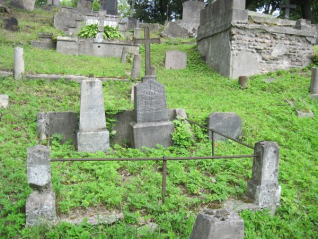 Nagrobek Leona Piotrowskiego, cmentarz na Rossie w Wilnie, stan na 2013 r.