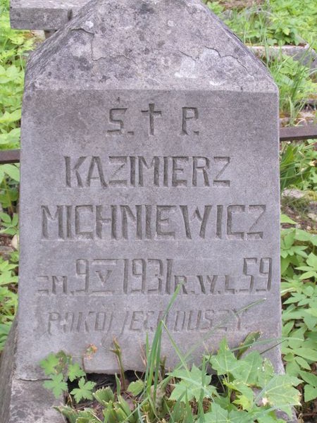 Tombstone of Kazimierz Michniewicz, Na Rossie cemetery in Vilnius, as of 2013