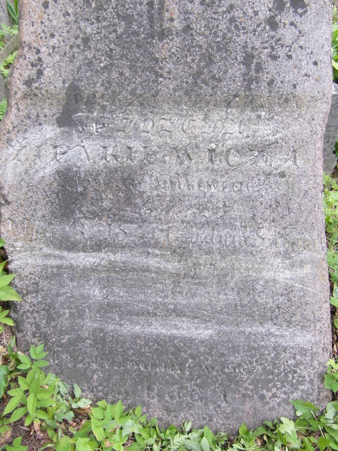 Tombstone of [Jozef] Zi[e]nkiewicz, Na Rossie cemetery in Vilnius, as of 2013