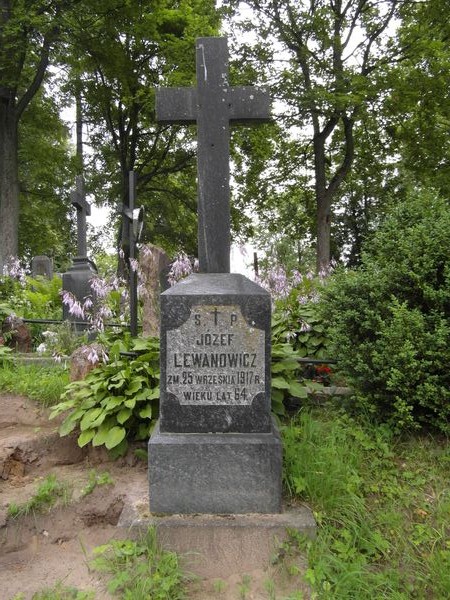 Tombstone of Jozef Levanovich, Na Rossie cemetery in Vilnius, as of 2013