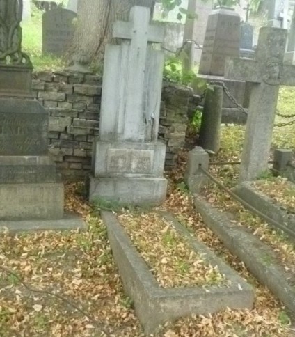 Nagrobek Bohdana Łukomskiego, cmentarz Na Rossie w Wilnie, stan z 2013