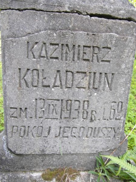Tombstone of Kazimierz Koładziun, Na Rossie cemetery in Vilnius, state 2013