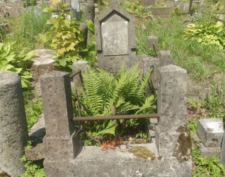 Nagrobek Marii Miller, cmentarz na Rossie w Wilnie, stan z 2015