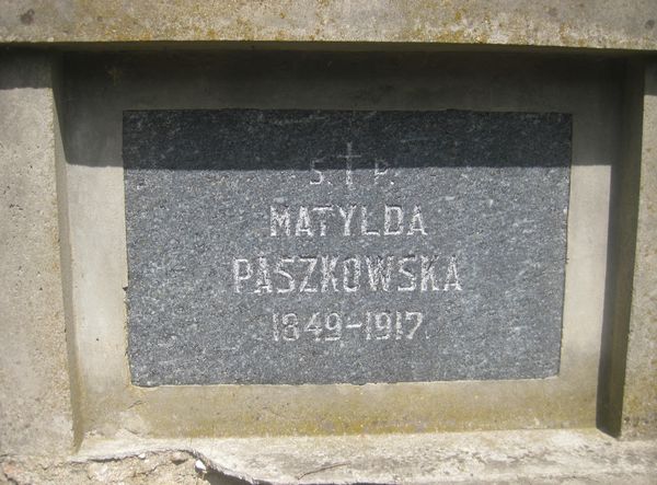 Grobowiec Matyldy i Władysława Paszkowskich, cmentarz na Rossie w Wilnie, stan na 2013 r.