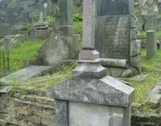 Fragment nagrobka Jana Jankowskiego, cmentarz Na Rossie w Wilnie, stan z 2013