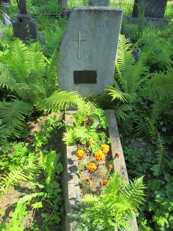 Tombstone of Romuald Tarasiewicz, Ross Cemetery in Vilnius, state 2013