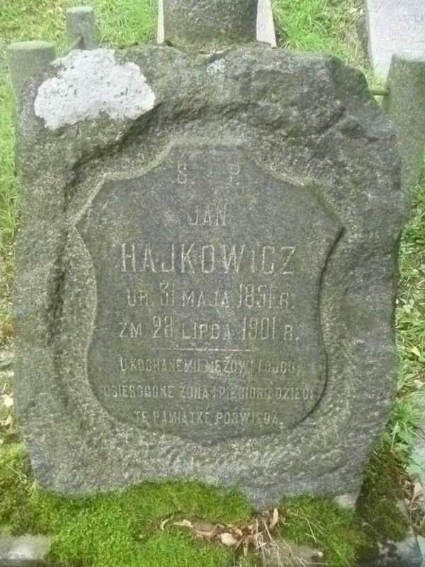 Inscription on the gravestone of Jan Hajkowicz, Na Rossie cemetery in Vilnius, as of 2013