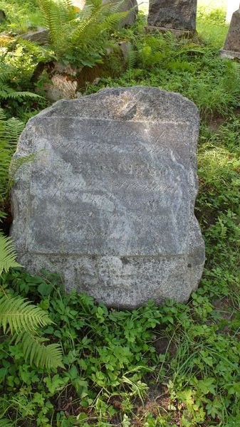 Tombstone of Ignacy Jezgarski, Ross cemetery, as of 2013