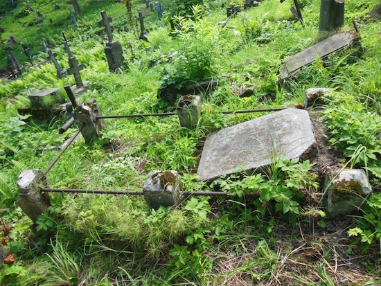 Tombstone of Jozef and Maria Krzeminski, Ross Cemetery in Vilnius, as of 2013