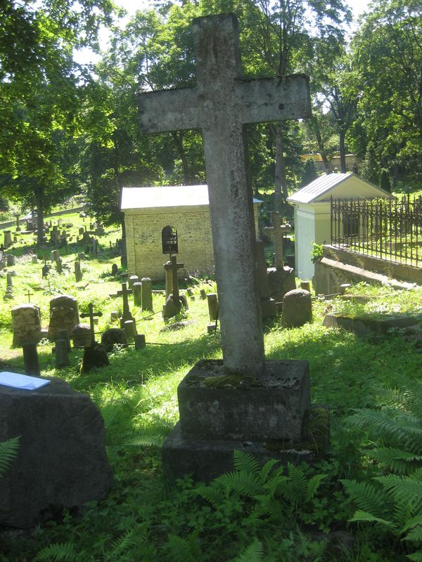 Nagrobek Felicji i Jana Helmanów, cmentarz na Rossie, stan z 2013 roku