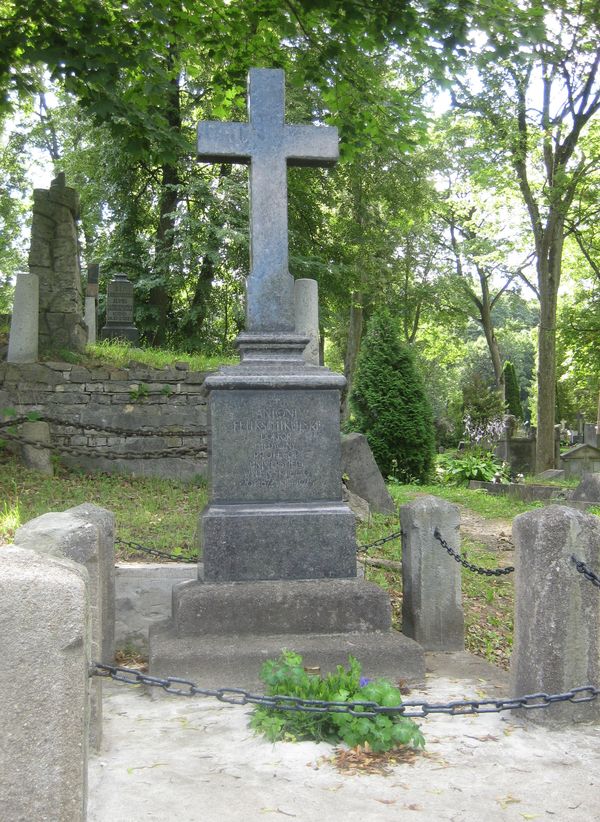 Tombstone of Antoni Feliks Mikulski, Ross cemetery in Vilnius, as of 2013.