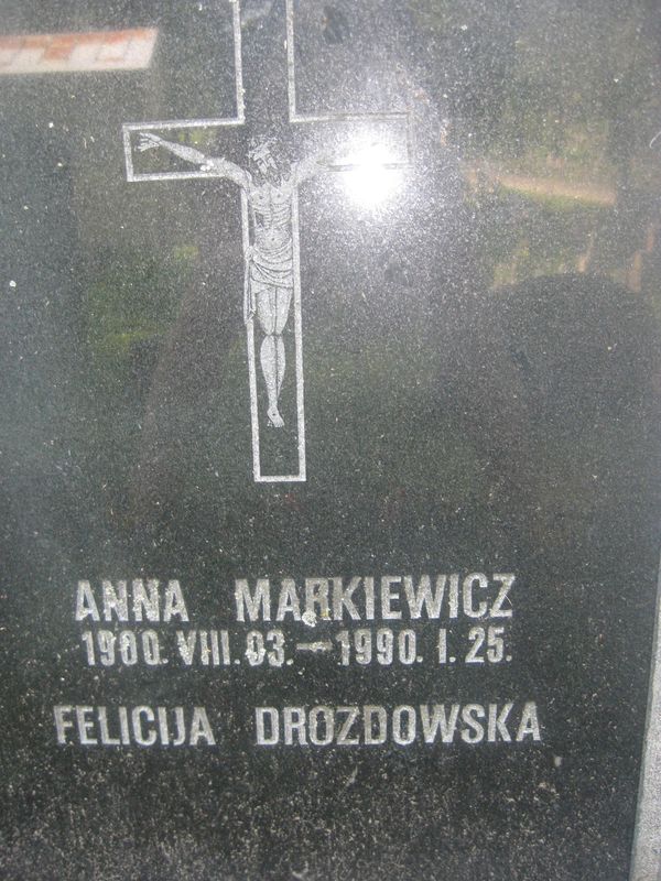 Fragment of the tombstone of Felicja Drozdowska and Anna Markiewicz, Ross cemetery, as of 2013